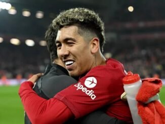 Roberto Firmino Arthur Melo